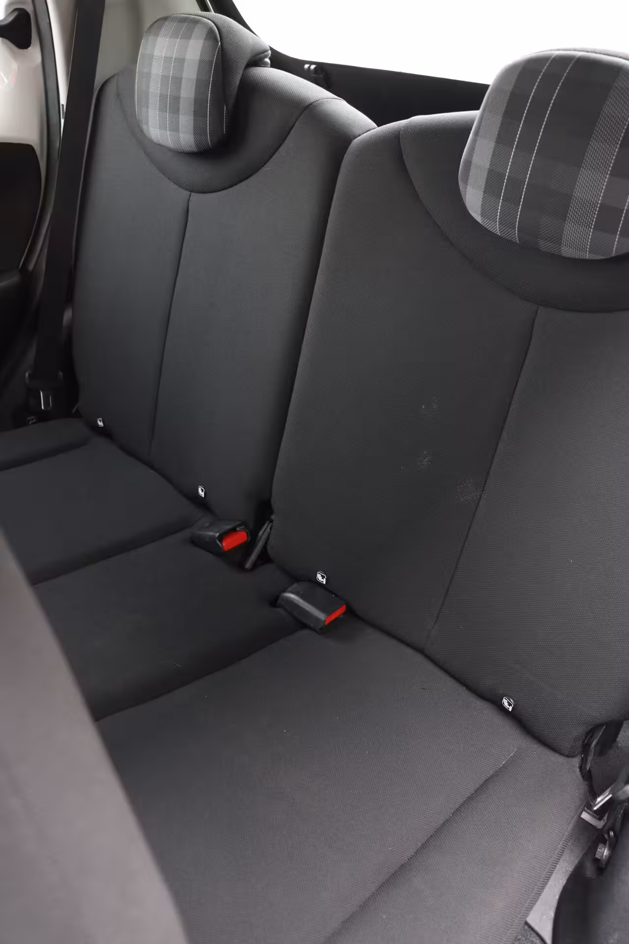 Peugeot 108 1.0 e-VTi Active NAP | apple carplay | airco | multifunctionelen stuur |