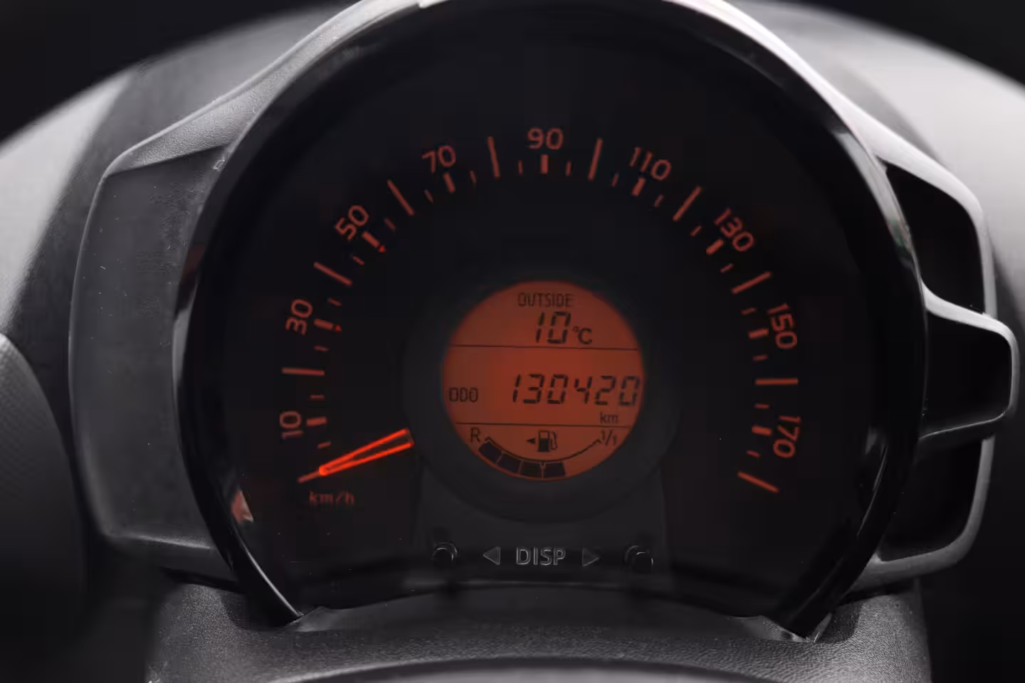 Peugeot 108 1.0 e-VTi Active NAP | apple carplay | airco | multifunctionelen stuur |