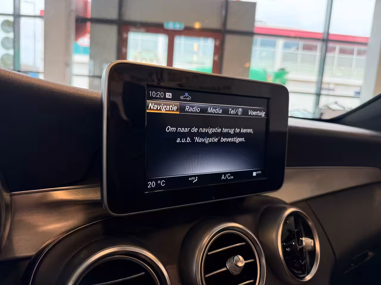 Mercedes-Benz C-klasse Cabrio 180 AMG | Airscarf | Burmester | 360 Camera | Origineel Nederlands | Cruise control | Clim