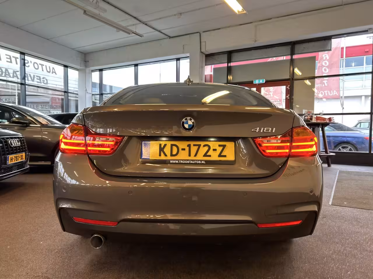 BMW 4-serie Gran Coupé 418i Individual M-pakket Schuifkanteldak/Automaat/Navigatie/Climate controle/Cruise cotrol