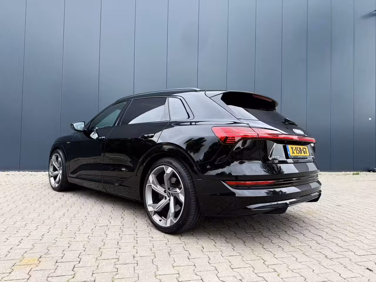 Audi e-tron 55 quattro Sline Pano Massage Softclose HUD B&O