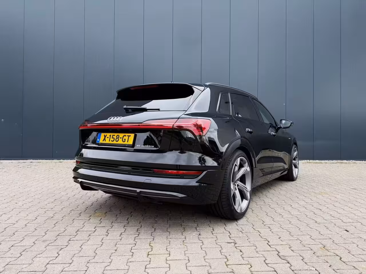 Audi e-tron 55 quattro Sline Pano Massage Softclose HUD B&O