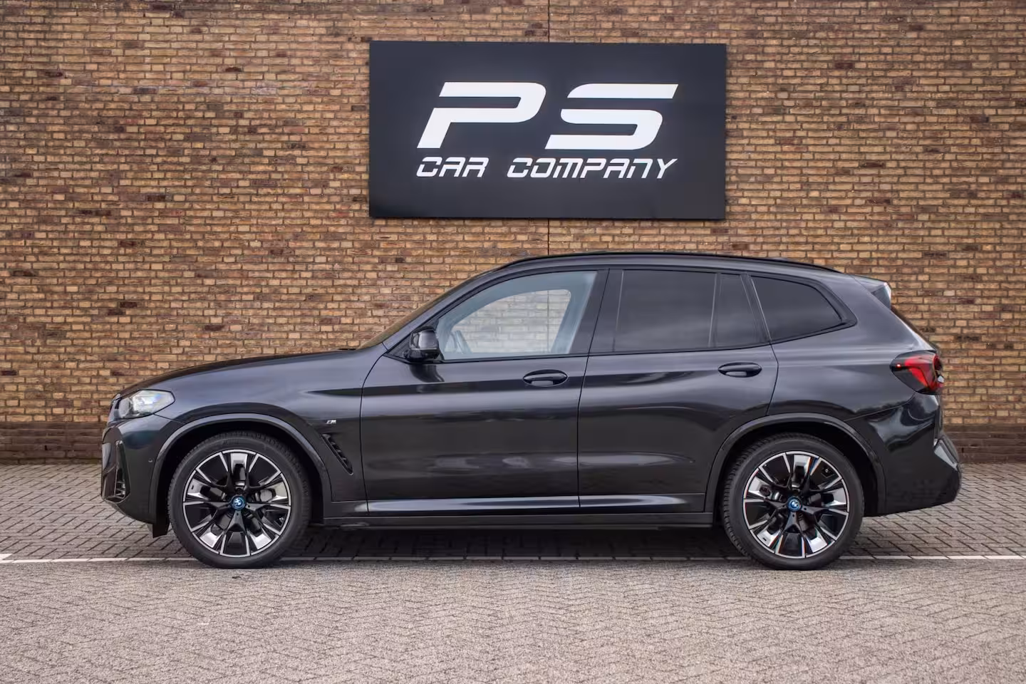 BMW iX3 M-Sport Impressive 80 kWh, BTW, VOL, SOH 94%, Pano