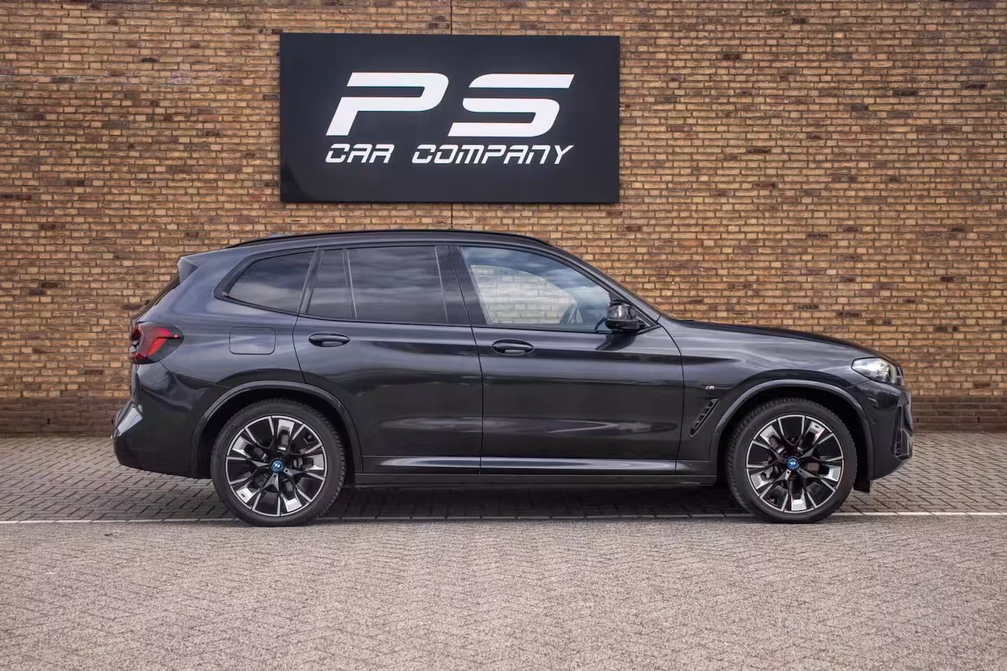 BMW iX3 M-Sport Impressive 80 kWh, BTW, VOL, SOH 94%, Pano