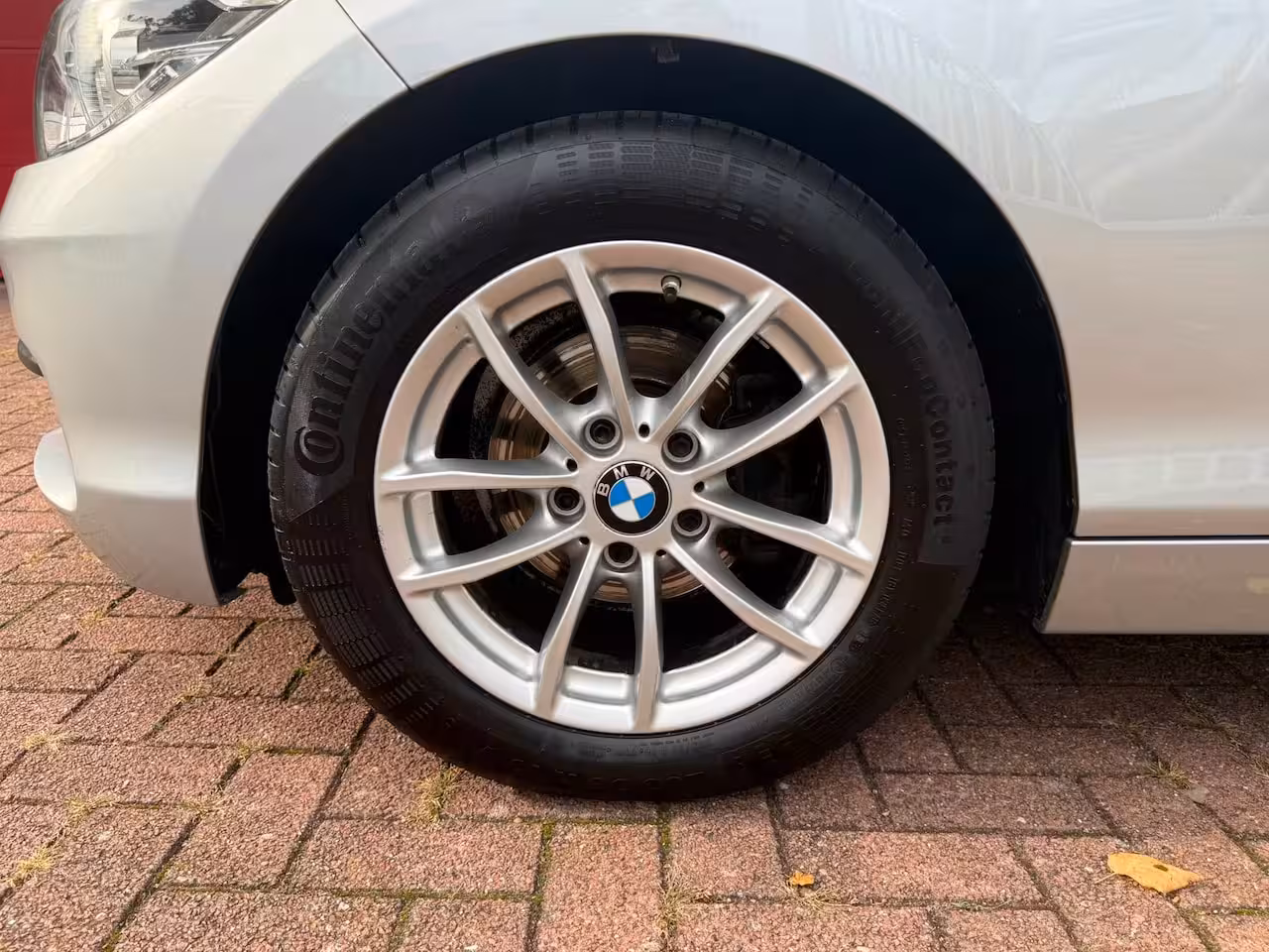 BMW 1-serie 118i High Executive | Dakraam | Leder | LED
