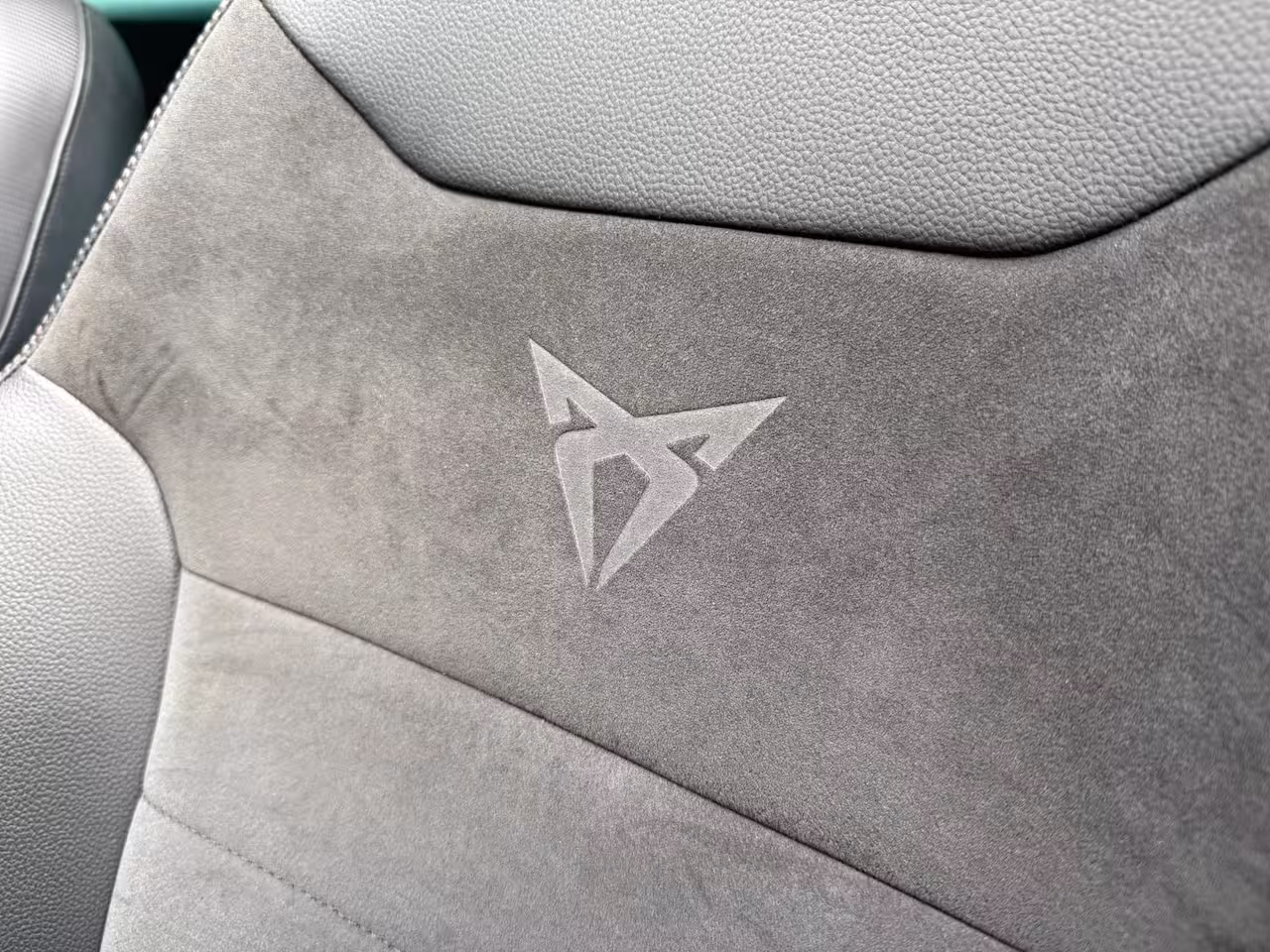 Cupra Ateca 2.0 TSI 4DRIVE | Pano | Virtual | Carplay | 360