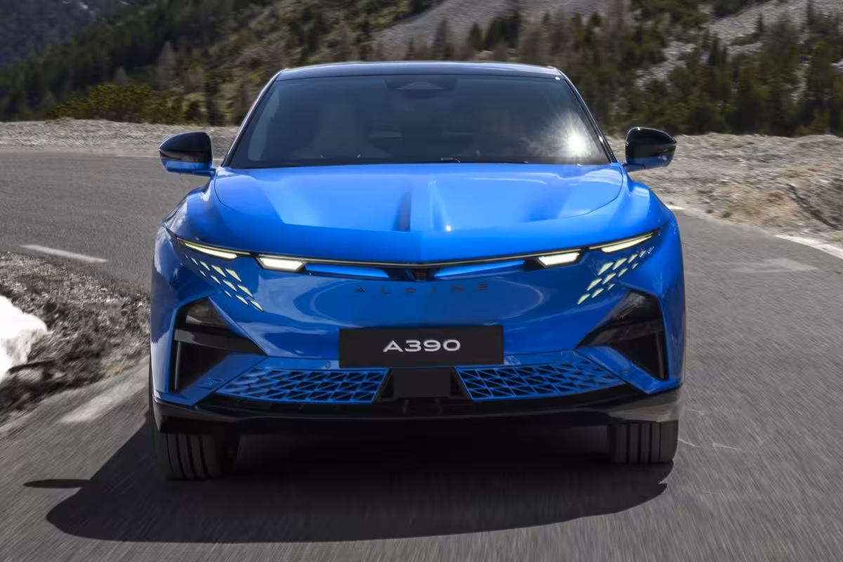 Alpine A390