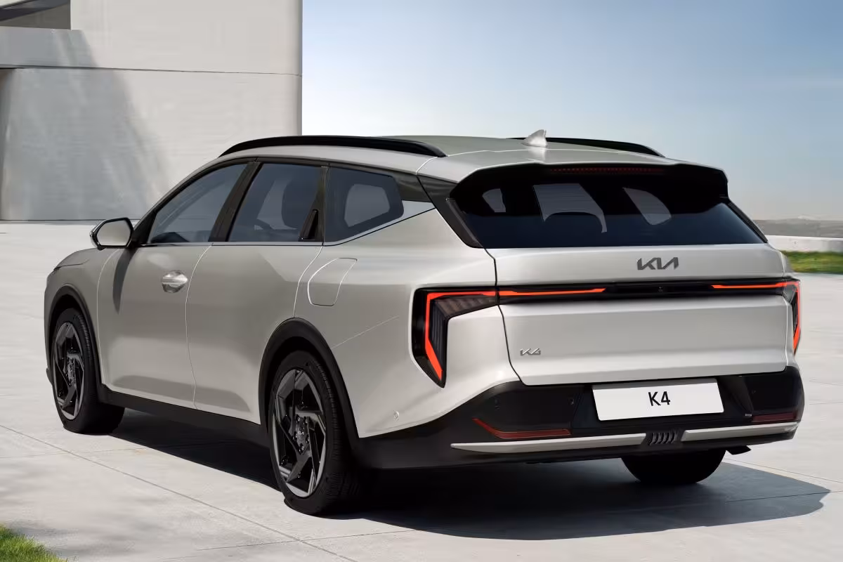 Kia K4 Sportswagon