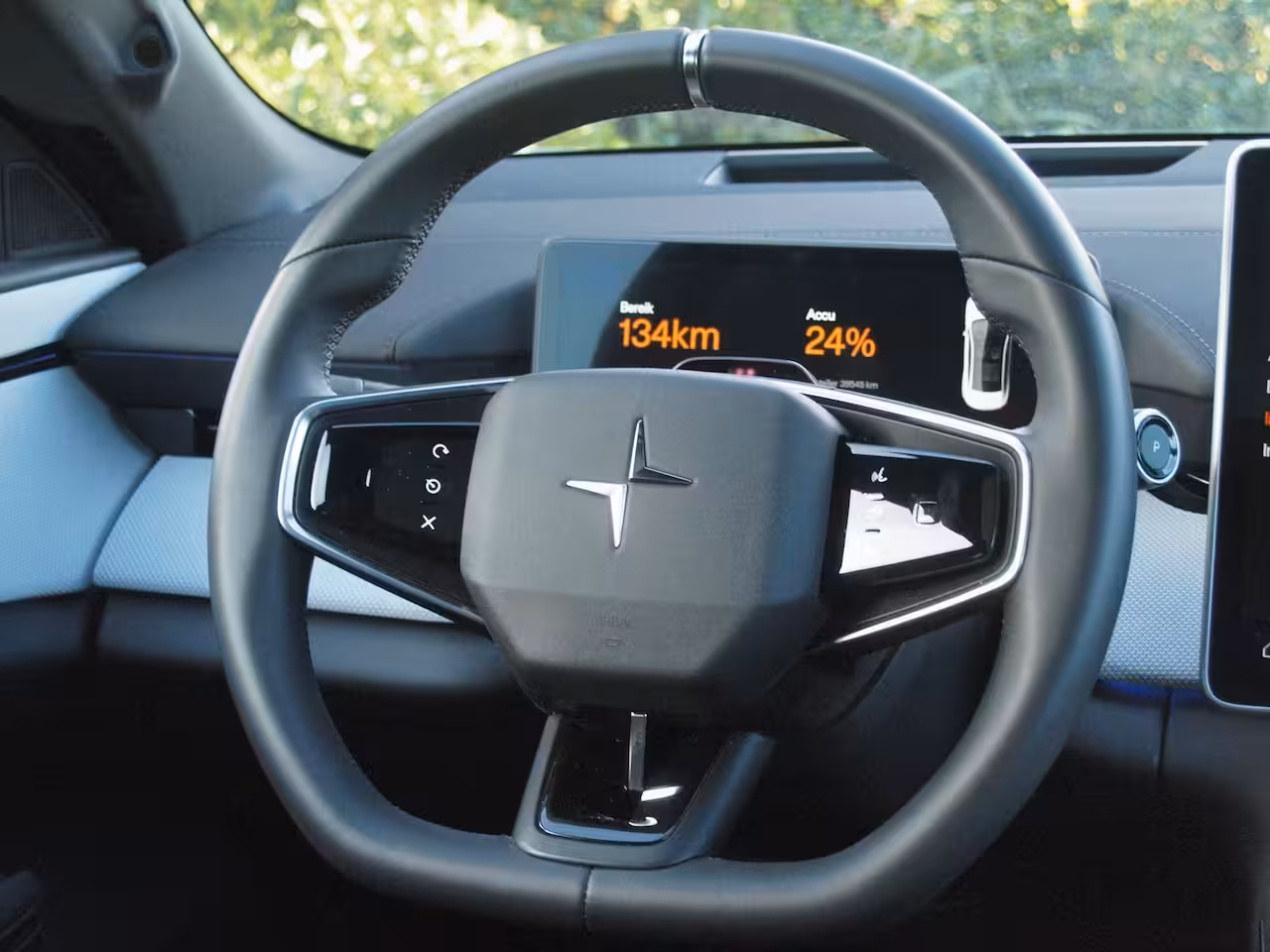 Polestar 4 4 Long Range Single motor 100 kWh | NL-Auto | Panoramadak | WLPT actieradius: 620 KM | 360