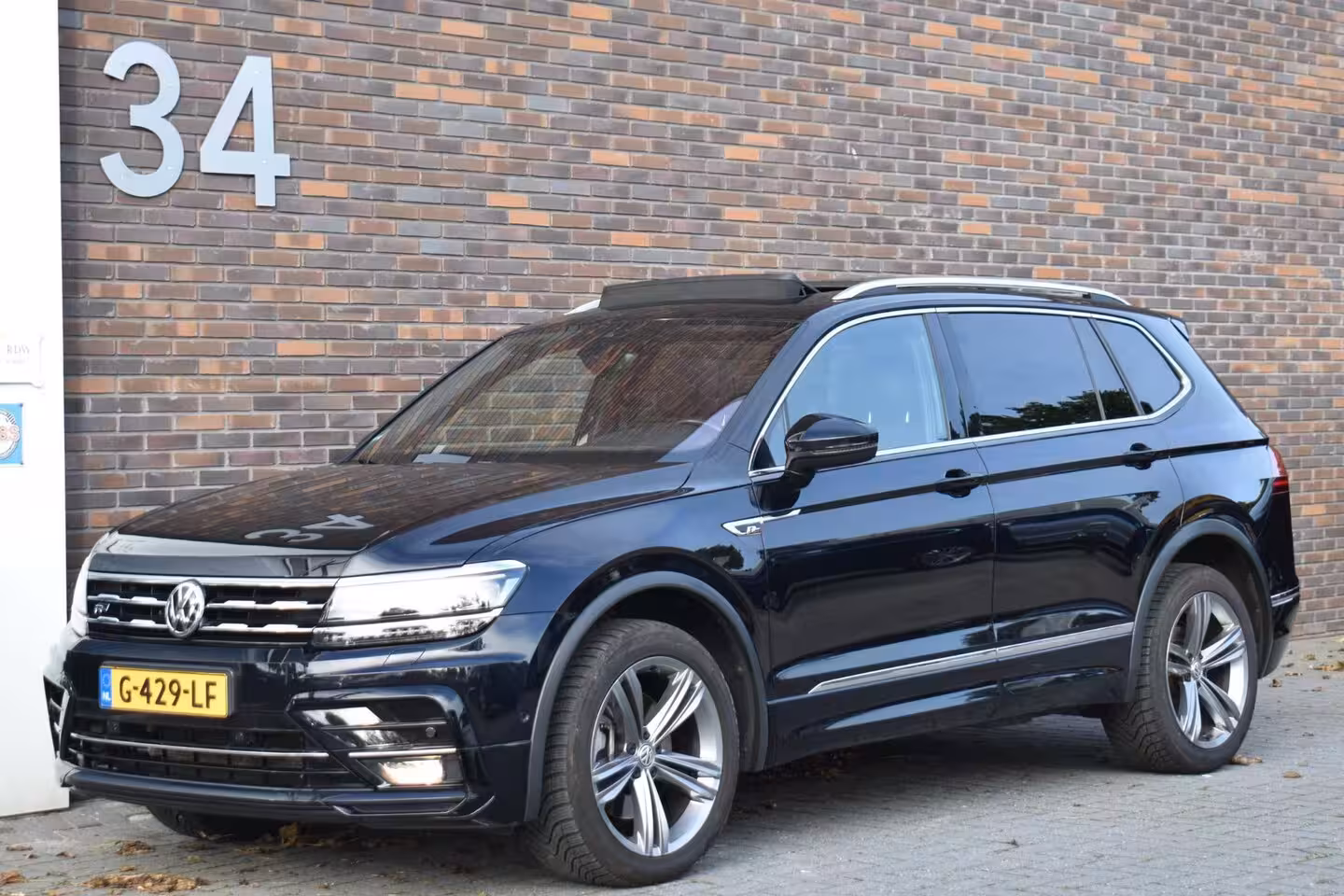 Volkswagen Tiguan Allspace 2.0 TSI 4Motion R-LINE PANO LED NAVI