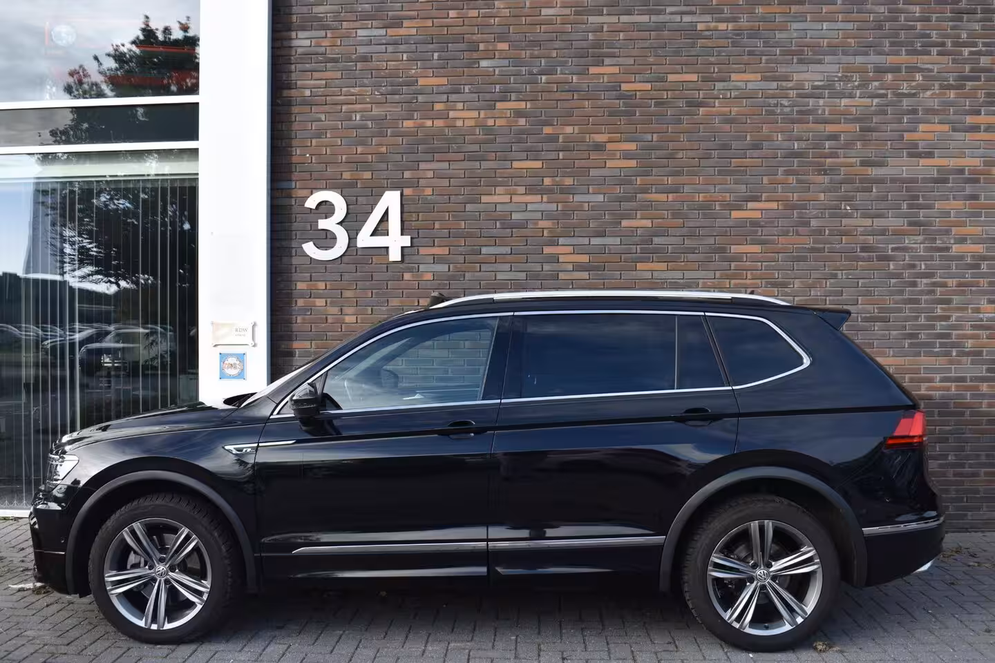Volkswagen Tiguan Allspace 2.0 TSI 4Motion R-LINE PANO LED NAVI
