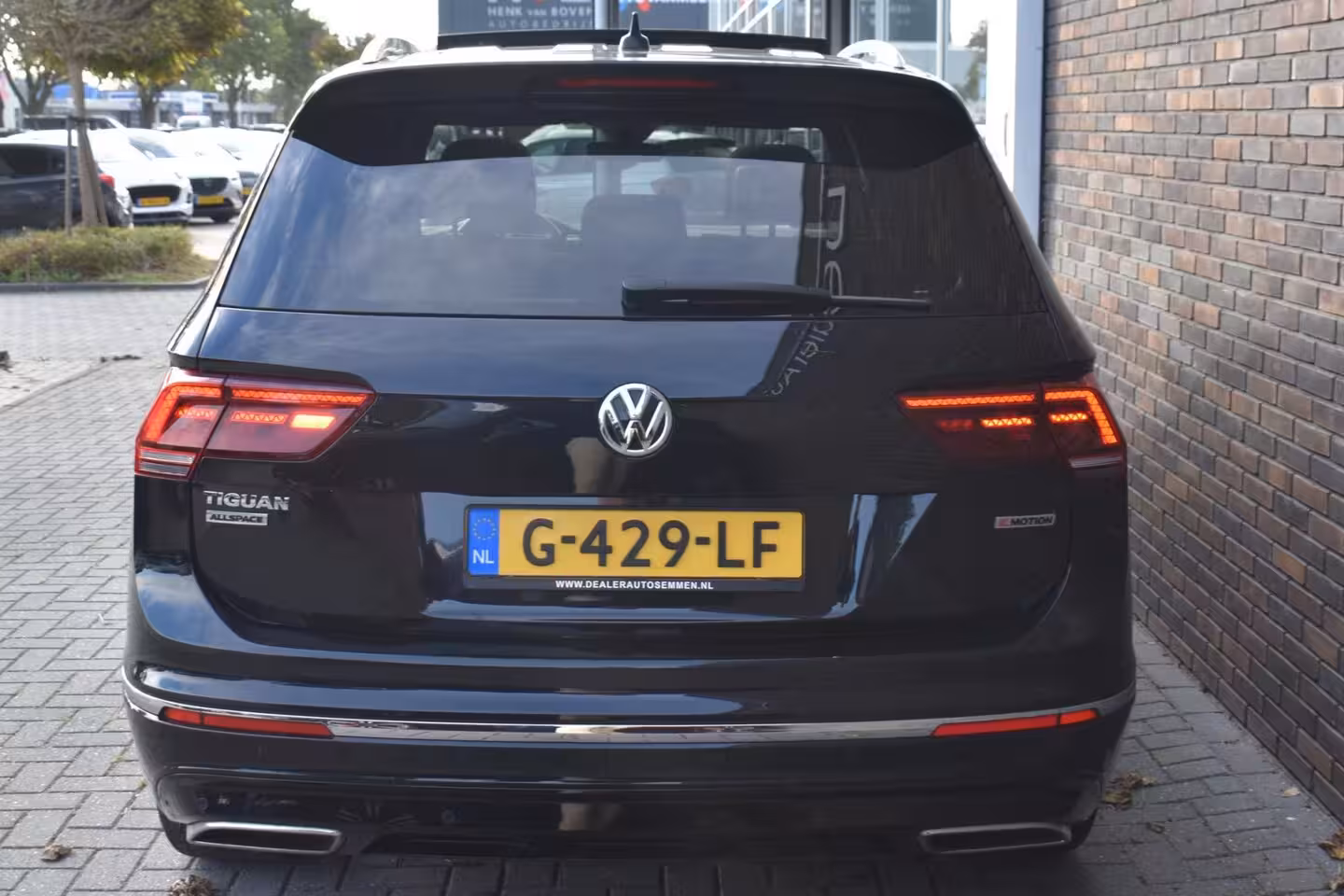 Volkswagen Tiguan Allspace 2.0 TSI 4Motion R-LINE PANO LED NAVI