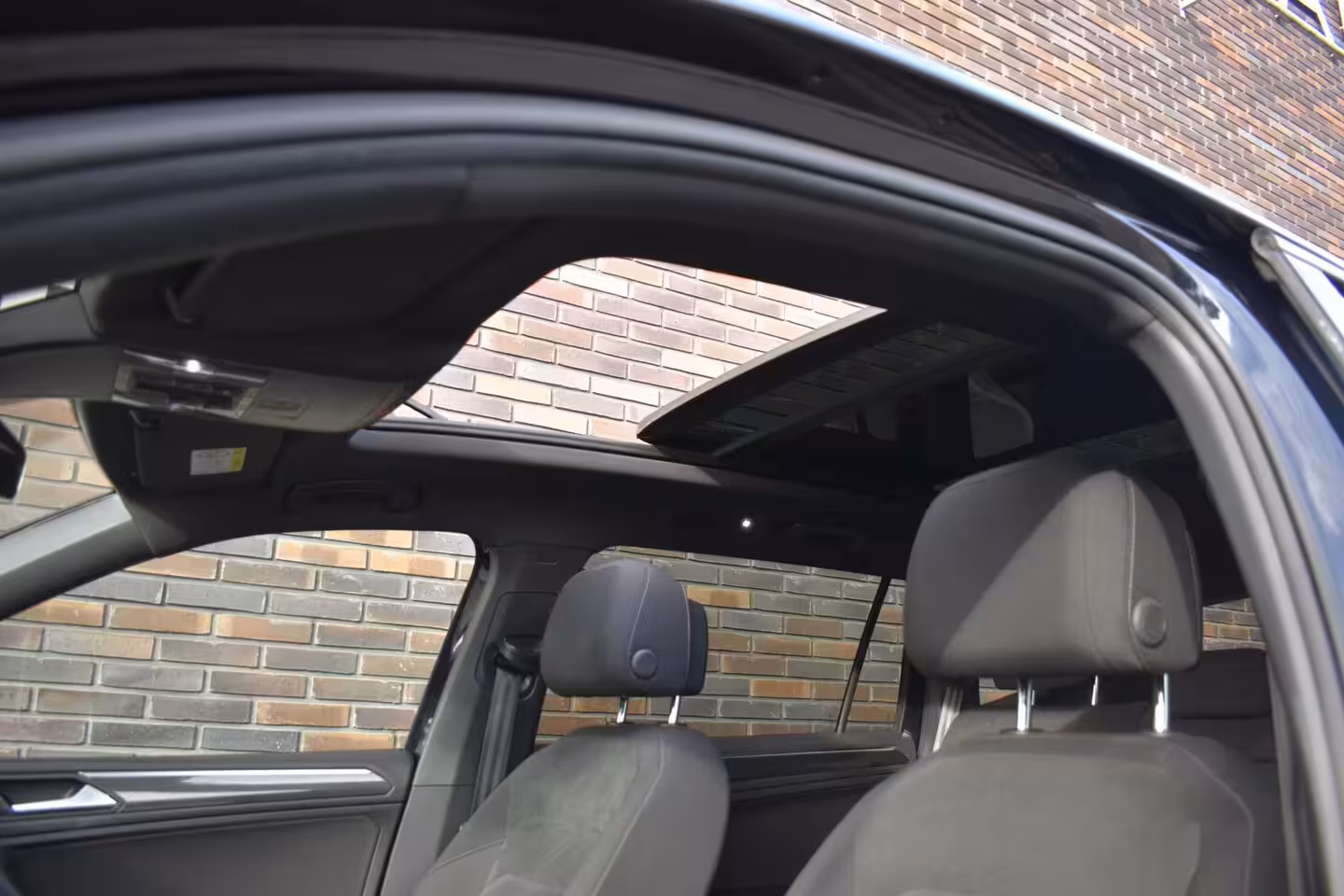 Volkswagen Tiguan Allspace 2.0 TSI 4Motion R-LINE PANO LED NAVI