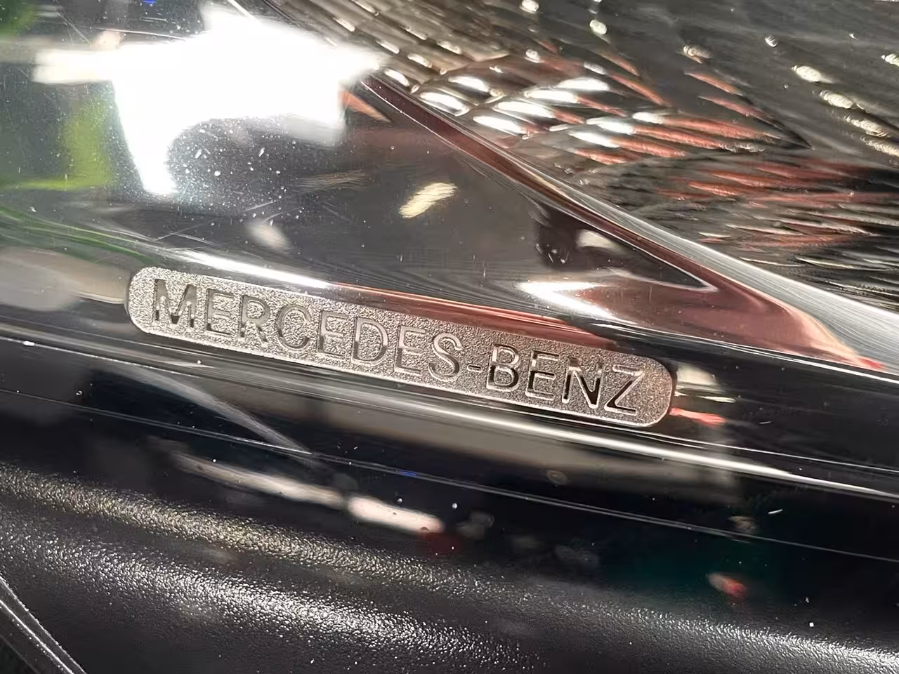 Mercedes-Benz V-klasse 300d Lang DC Avantgarde/240 PK/PANO/NAVI/MARGE