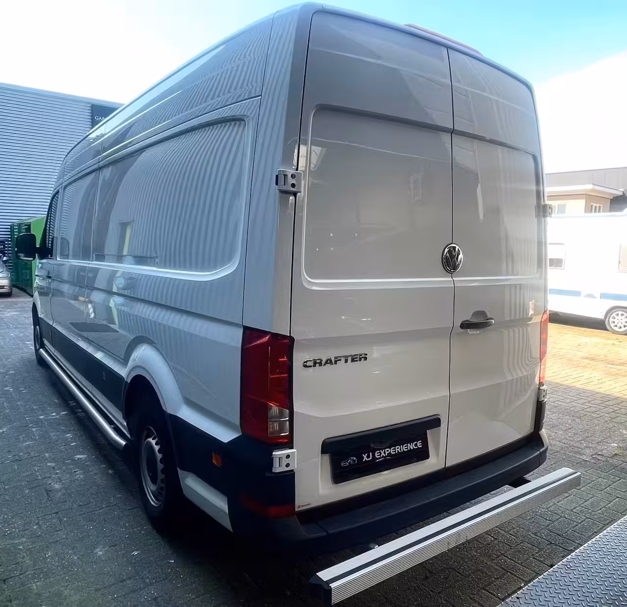 Volkswagen Crafter 35 2.0 TDI L4H3 NAVI AIRCO 140 PK AUTOMAAT CARPLAY