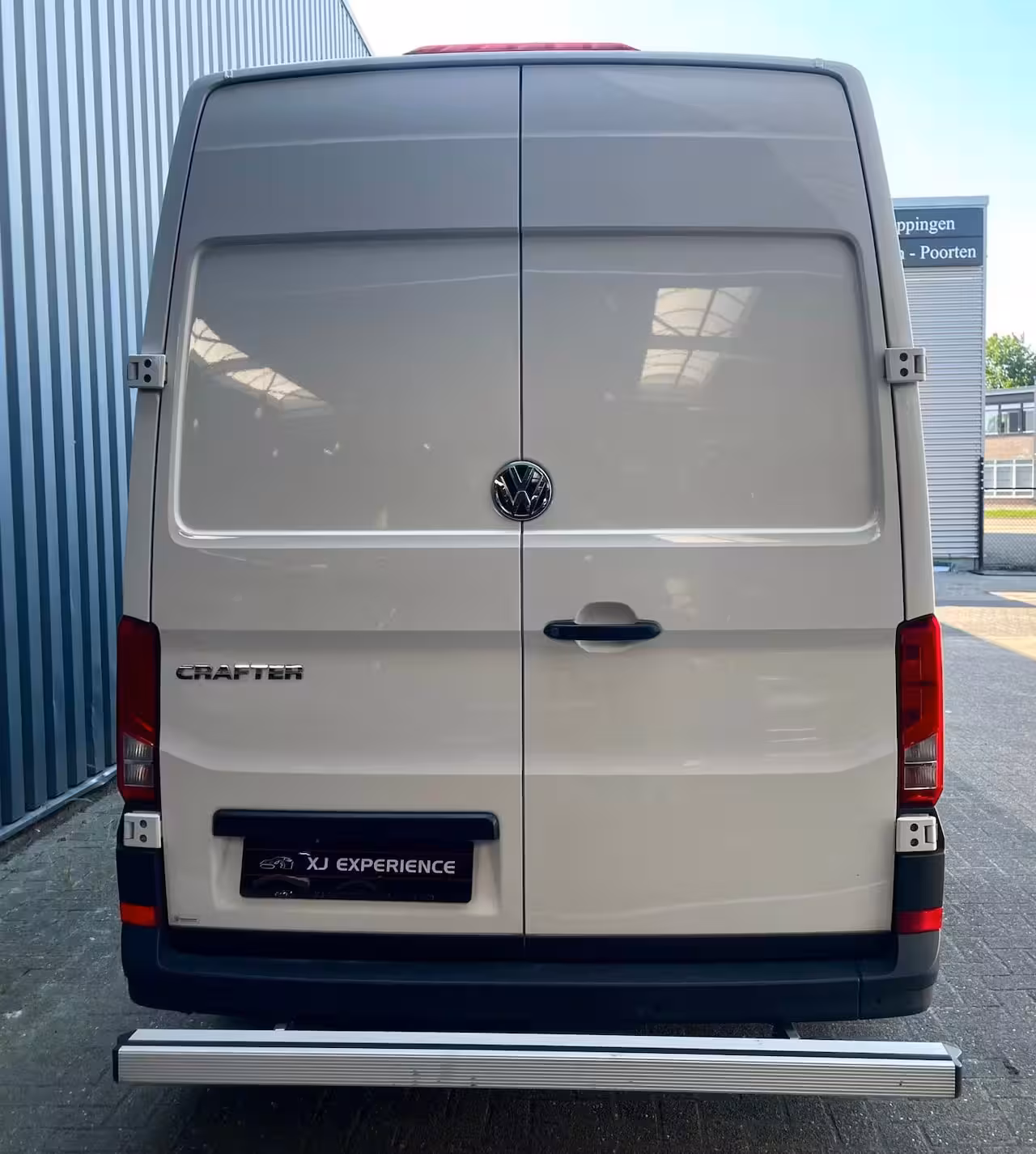 Volkswagen Crafter 35 2.0 TDI L4H3 NAVI AIRCO 140 PK AUTOMAAT CARPLAY