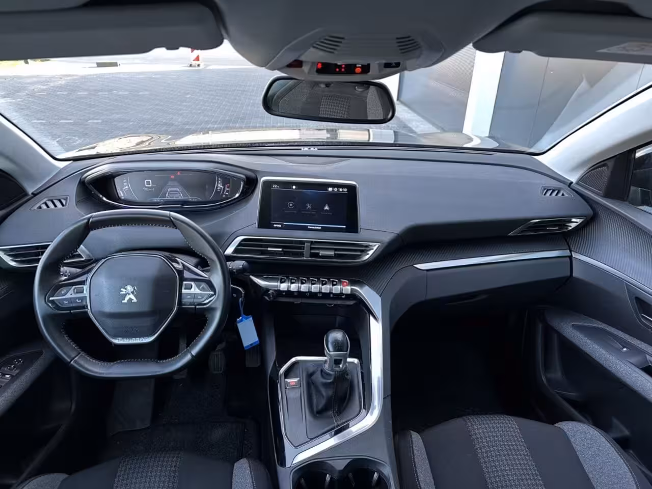 Peugeot 3008 1.2 PureTech Allure | NIEUWE DISTRIBUTIE | Camera |