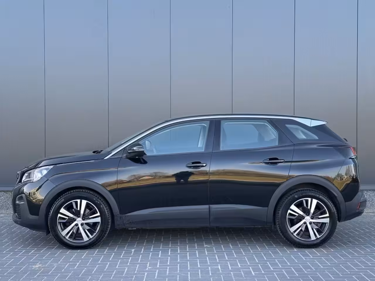 Peugeot 3008 1.2 PureTech Allure | NIEUWE DISTRIBUTIE | Camera |