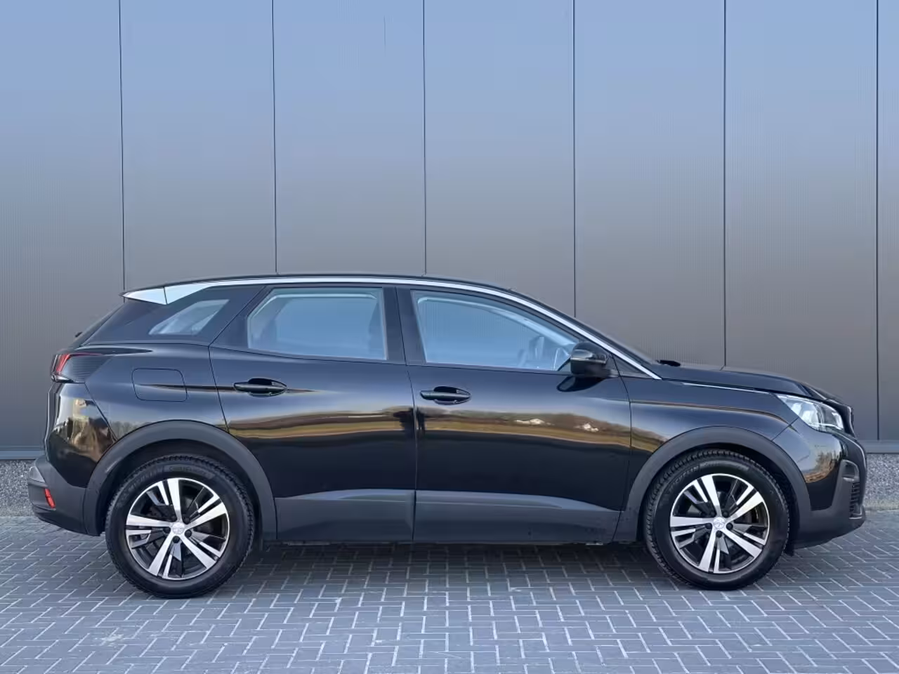 Peugeot 3008 1.2 PureTech Allure | NIEUWE DISTRIBUTIE | Camera |
