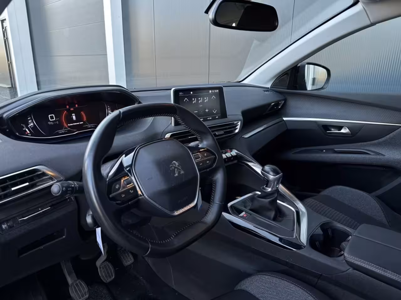 Peugeot 3008 1.2 PureTech Allure | NIEUWE DISTRIBUTIE | Camera |
