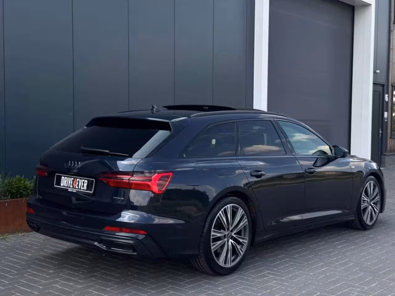 Audi A6 Avant 55 TFSI quattro | 3.0 V6 | 3x S-Line | Pano | Leder