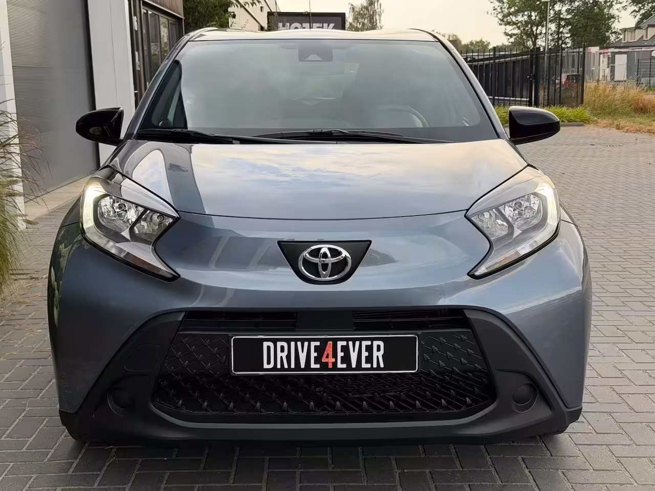 Toyota Aygo X 1.0 VVT-i | Automaat | Camera | LED | NAVI
