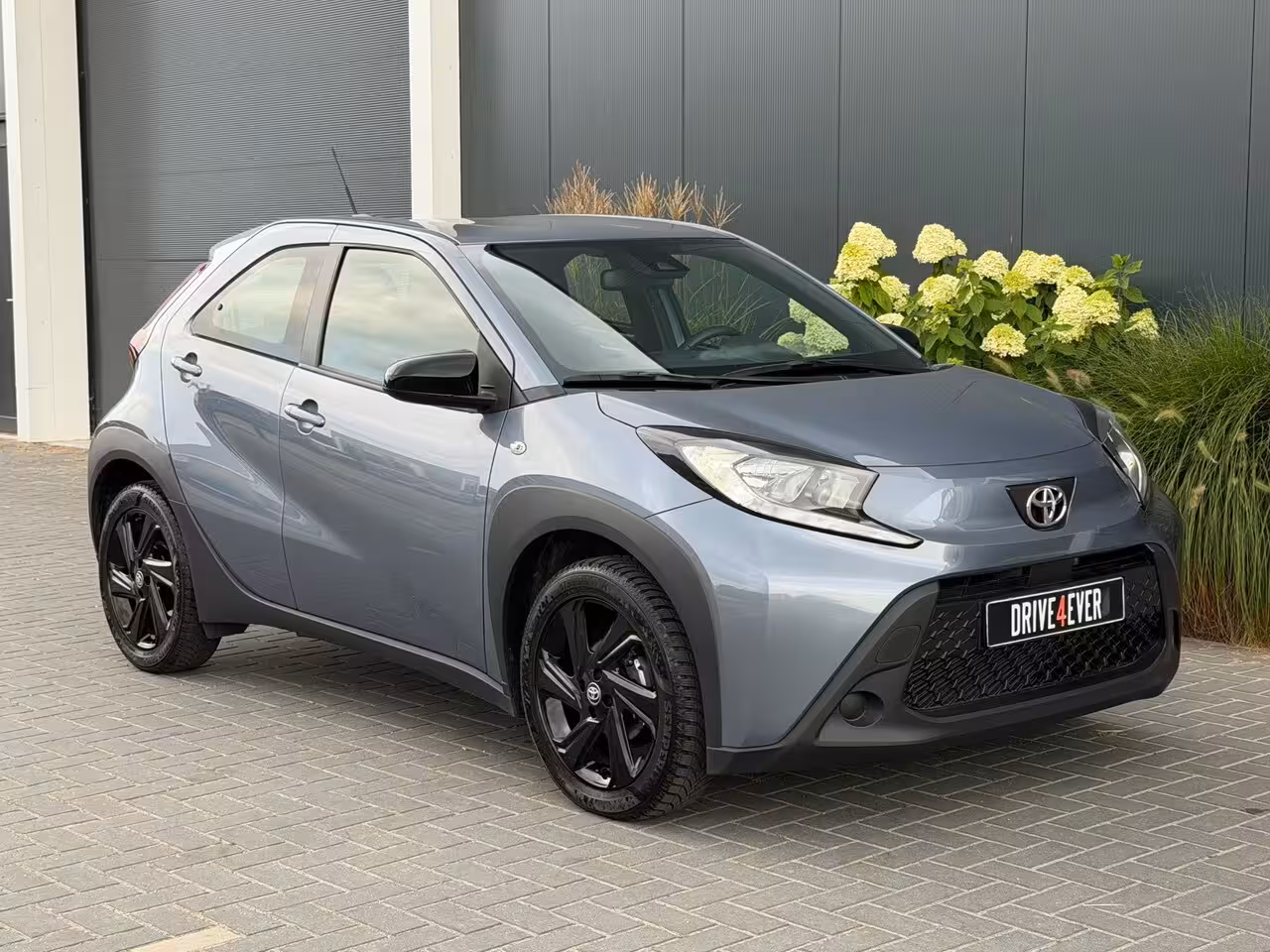 Toyota Aygo X 1.0 VVT-i | Automaat | Camera | LED | NAVI
