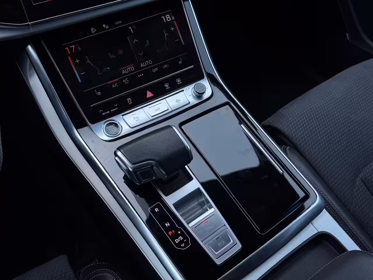 Audi Q7 55 TFSI e quattro 3x S-Line FULL PANO | LEDER | LED | 360 CAMERA