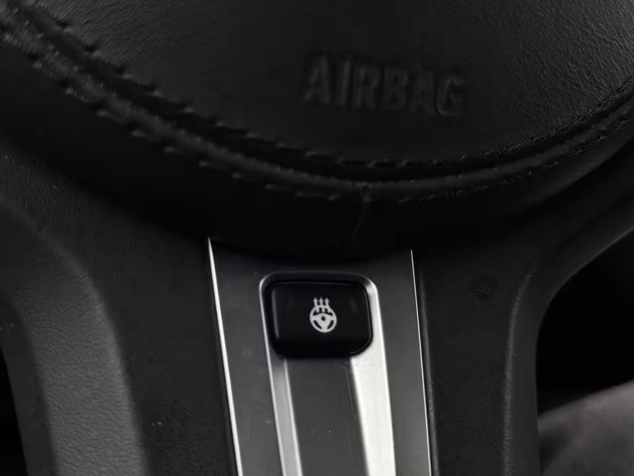 BMW 5-serie Touring 530e High Executive NAVI | LEDER | LED | CRUISE CONTROL | SPORTVELGEN