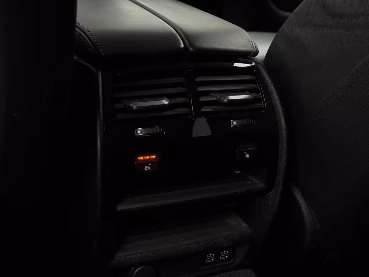 BMW 5-serie Touring 530e High Executive NAVI | LEDER | LED | CRUISE CONTROL | SPORTVELGEN