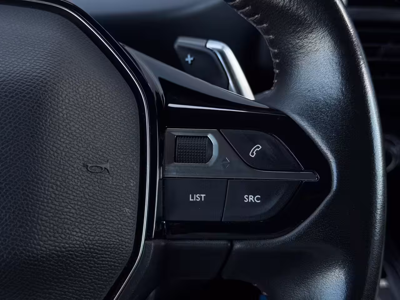 Peugeot Rifter Long 1.2 130pk Allure AUTOMAAT|NAVI|CAMERA|LED|TREKHAAK|SPORTVELGEN