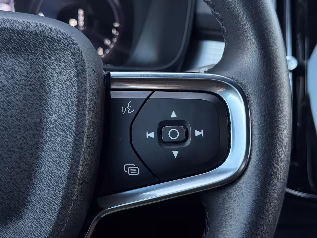 Volvo XC40 1.5 T4 Plug-in hybrid Core Bright FACELIFT M24 NAVI|CLIMATE|CAMERA|LED