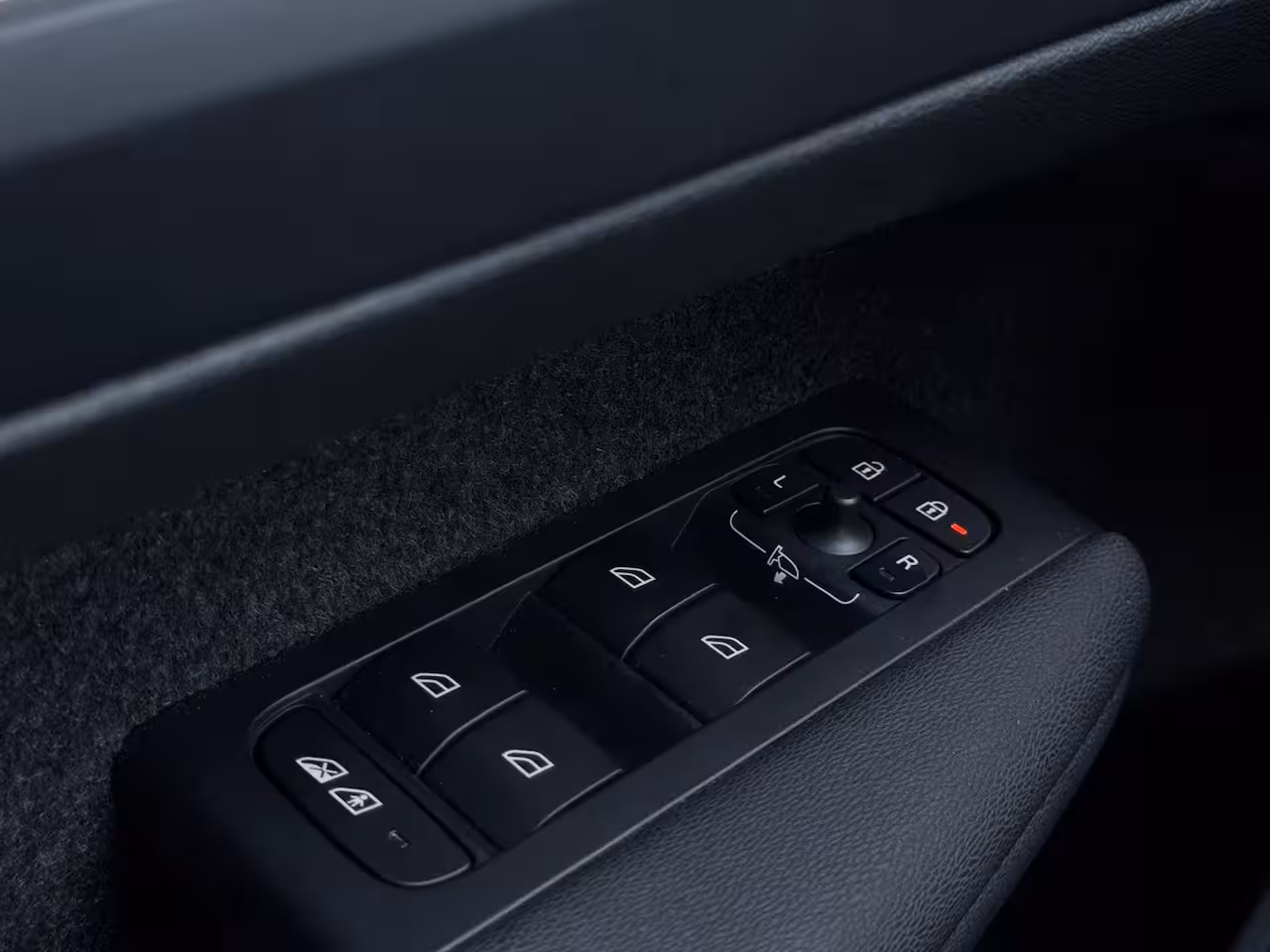 Volvo XC40 1.5 T4 Plug-in hybrid Core Bright FACELIFT M24 NAVI|CLIMATE|CAMERA|LED