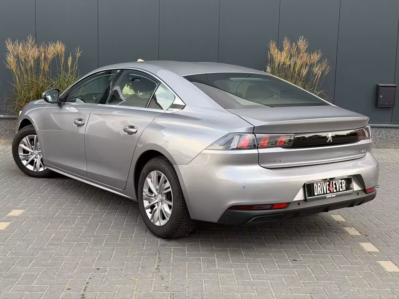 Peugeot 508 1.2 PureTech Allure m22 NAVI|CAMERA|CLIMATE|SPORTVELGEN