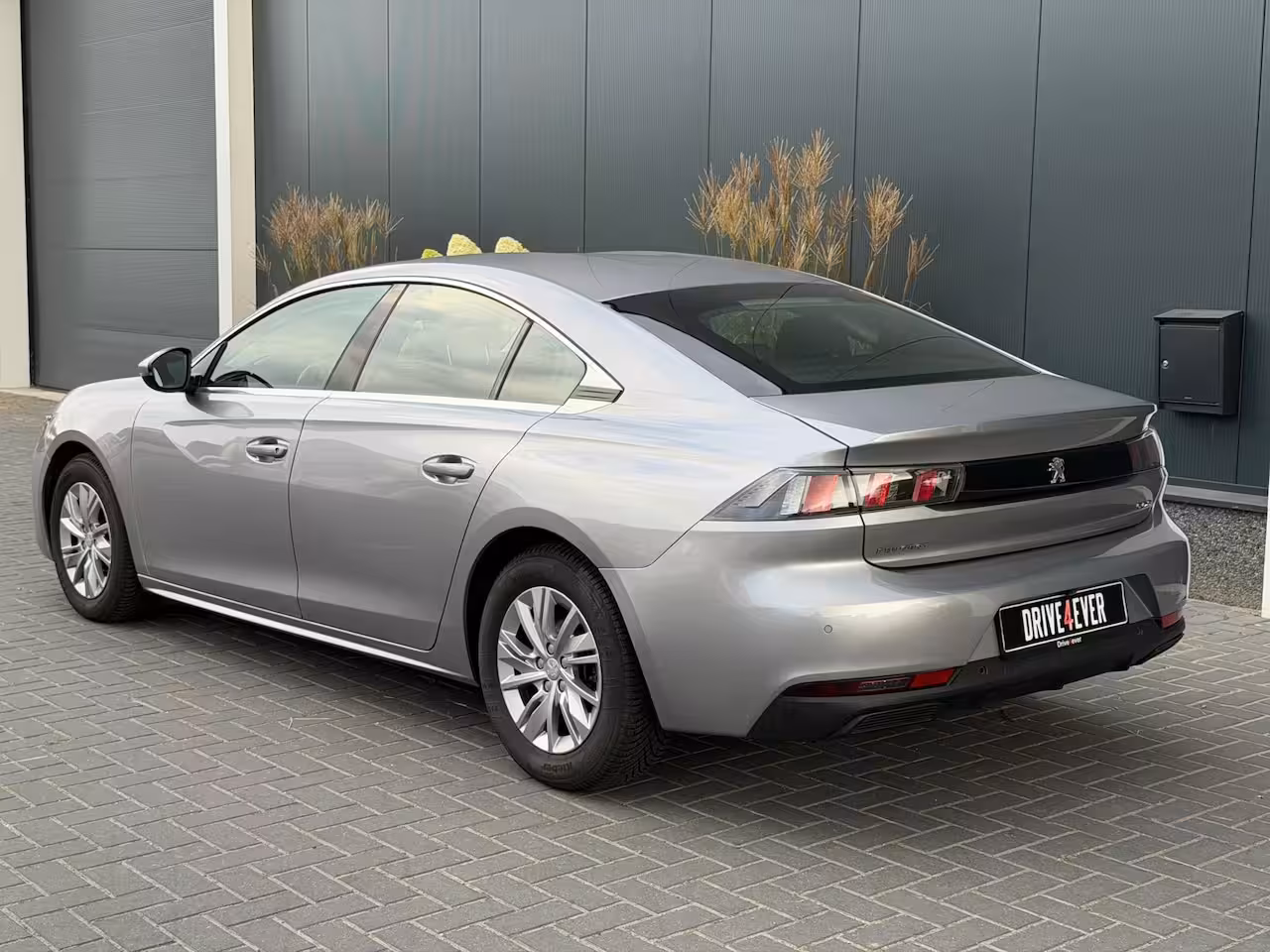 Peugeot 508 1.2 PureTech Allure m22 NAVI|CAMERA|CLIMATE|SPORTVELGEN