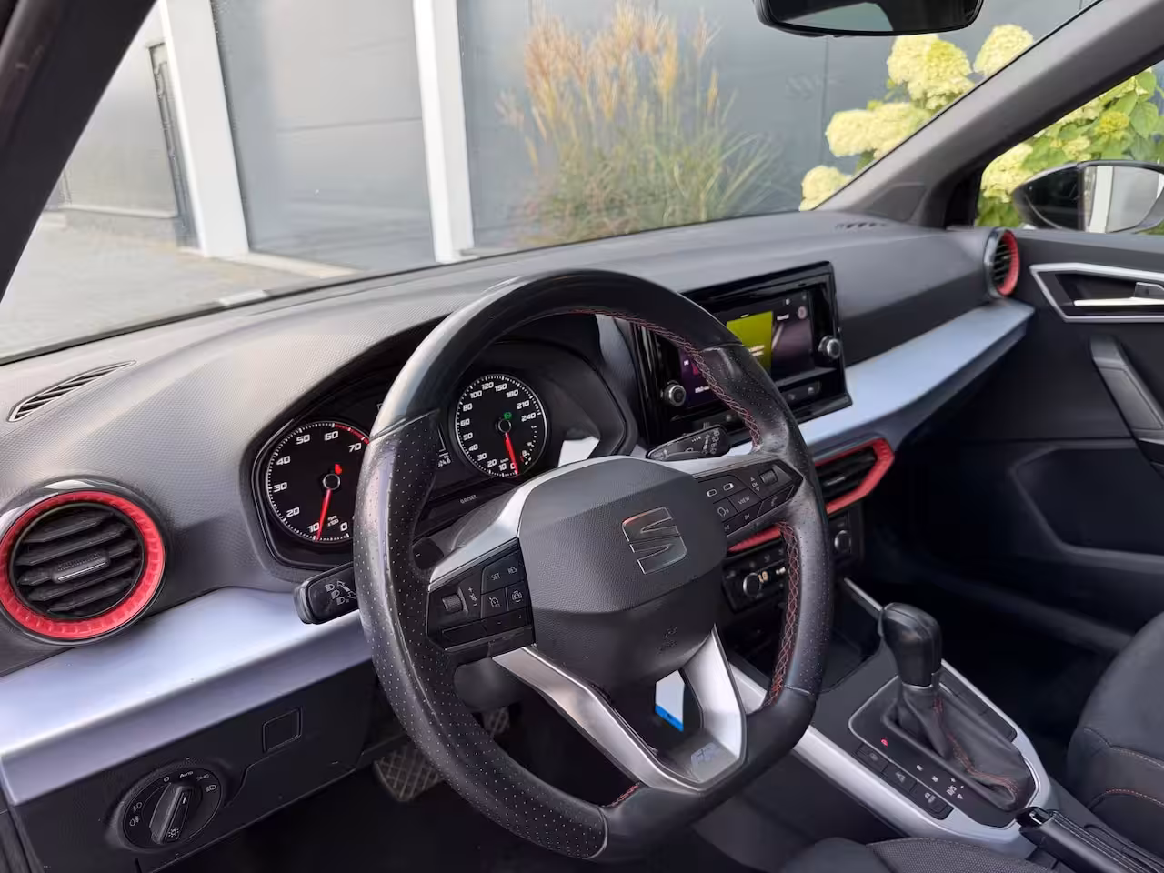 Seat Arona 1.0 TSI FR M24 LED|CLIMATE|CAMERA|SPORTVELGEN|ELEKTRISCHE PAKKET