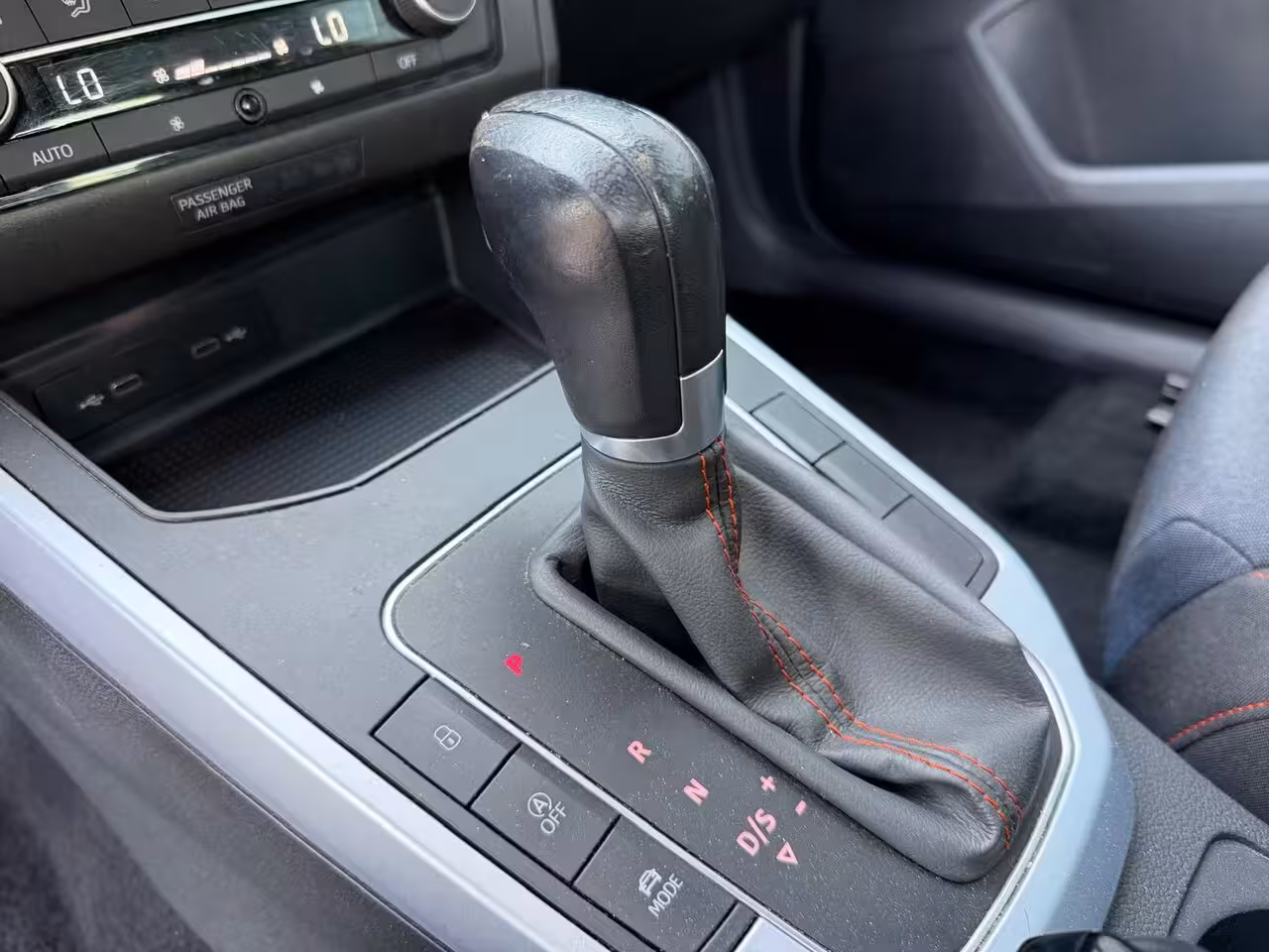 Seat Arona 1.0 TSI FR M24 LED|CLIMATE|CAMERA|SPORTVELGEN|ELEKTRISCHE PAKKET