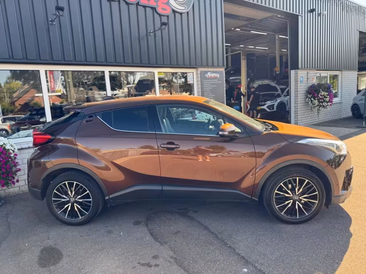 Toyota C-HR 1.2 EXECUTIVE Origineel Nederlands 1e eigenaar ACC Stoelverwarming Navigatie