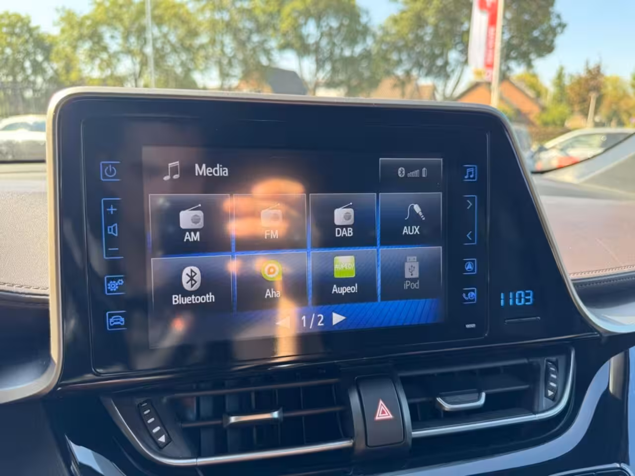 Toyota C-HR 1.2 EXECUTIVE Origineel Nederlands 1e eigenaar ACC Stoelverwarming Navigatie