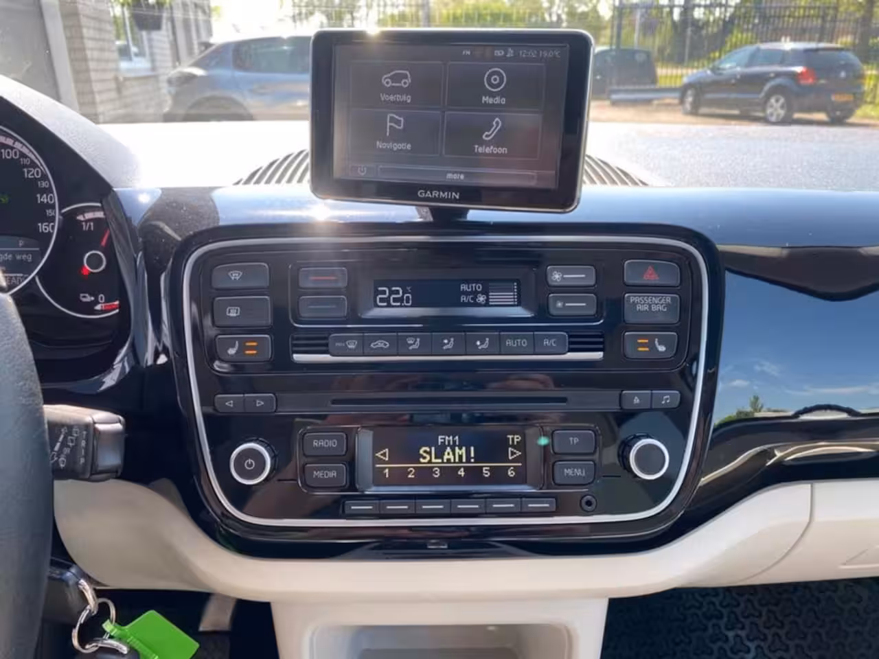 Volkswagen e-Up! E-UP 82PK 5D / Panoramadak / Stoelverw. / Automaat