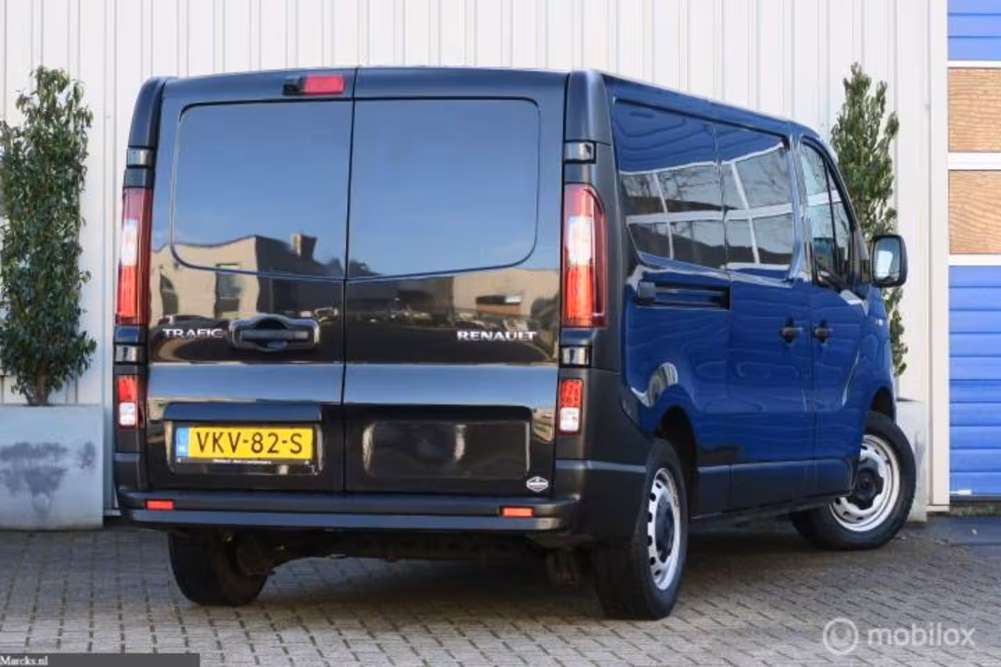 Renault Trafic bestel 2.0 dCi 120 pk EURO6 3 pers 1e eig Camera