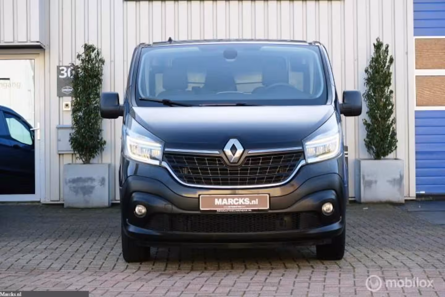 Renault Trafic bestel 2.0 dCi 120 pk EURO6 3 pers 1e eig Camera