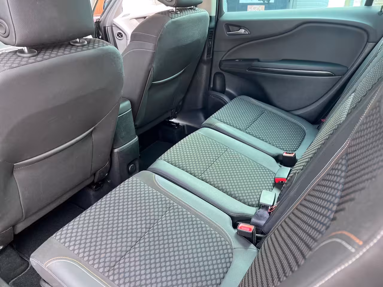 Opel Zafira 1.4 Turbo/120pk/7-persoons/Cruise/Carplay/PDC/Led