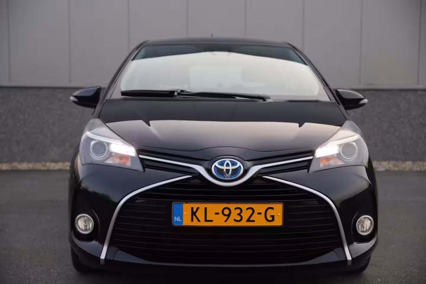 Toyota Yaris 1.5 Hybrid 5drs Automaat/Cruise/Navigatie/Camera/LED