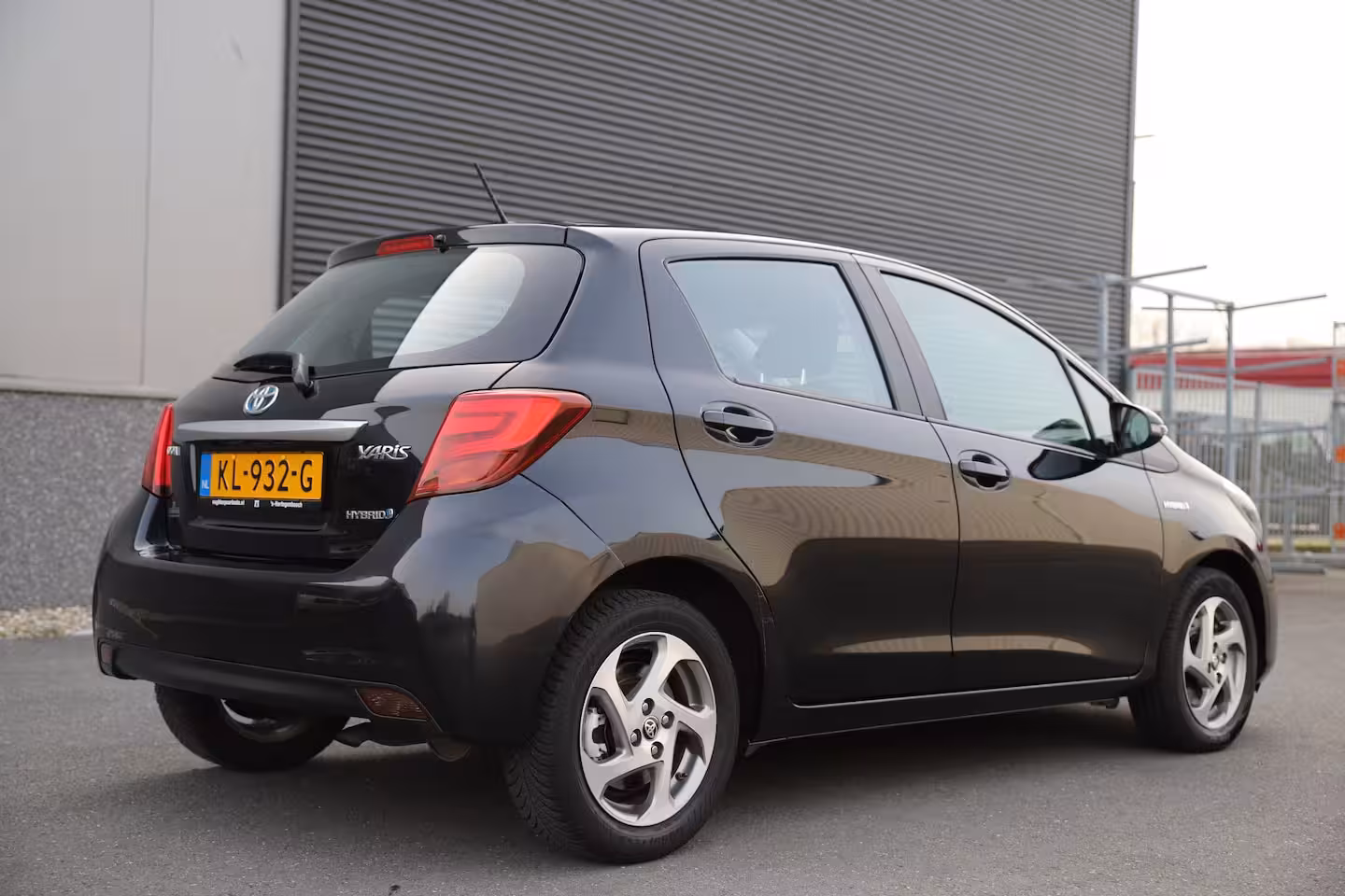 Toyota Yaris 1.5 Hybrid 5drs Automaat/Cruise/Navigatie/Camera/LED