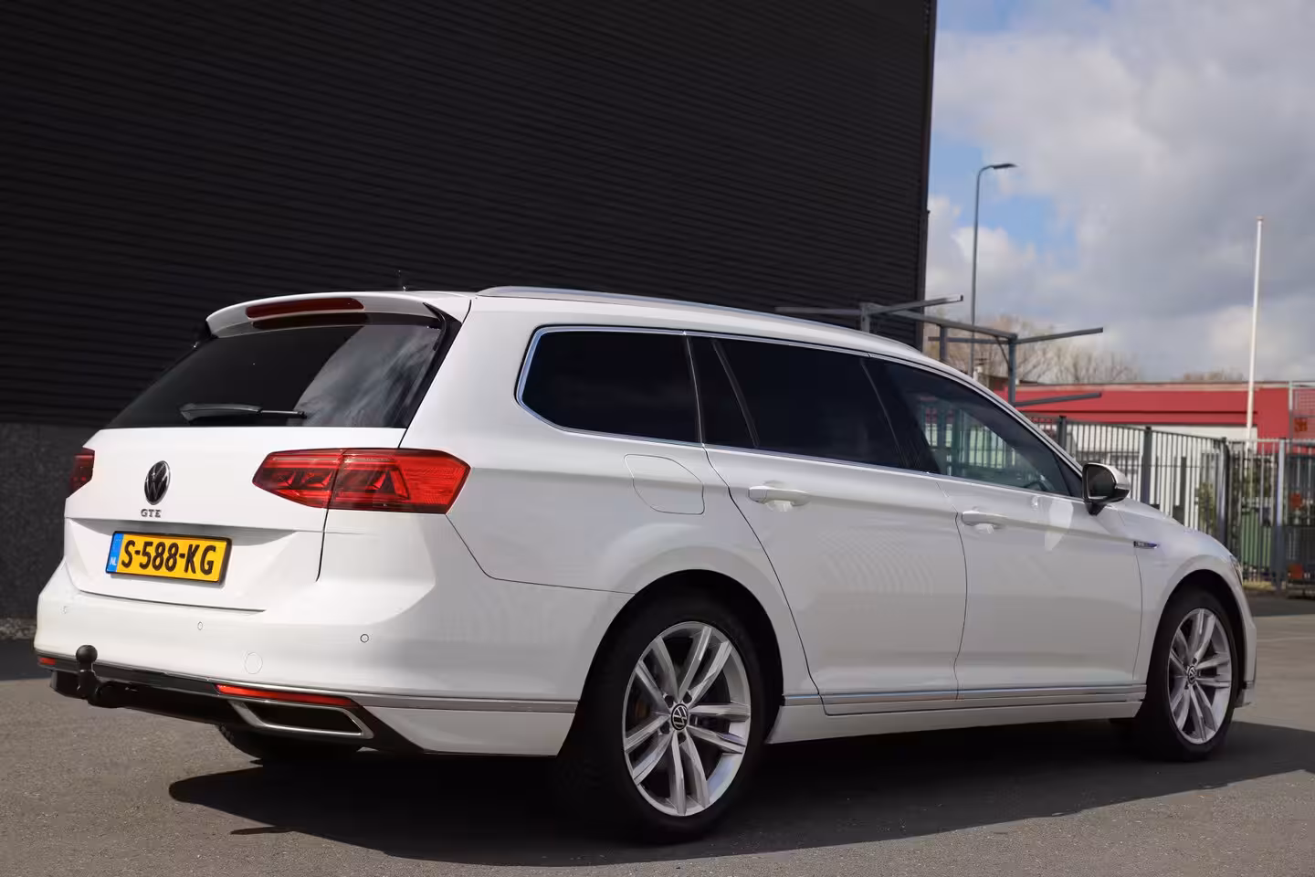 Volkswagen Passat Variant 1.4 TSI 218pk GTE/Leder/Pano/Virtual/Matrix/360cam/Adaptive
