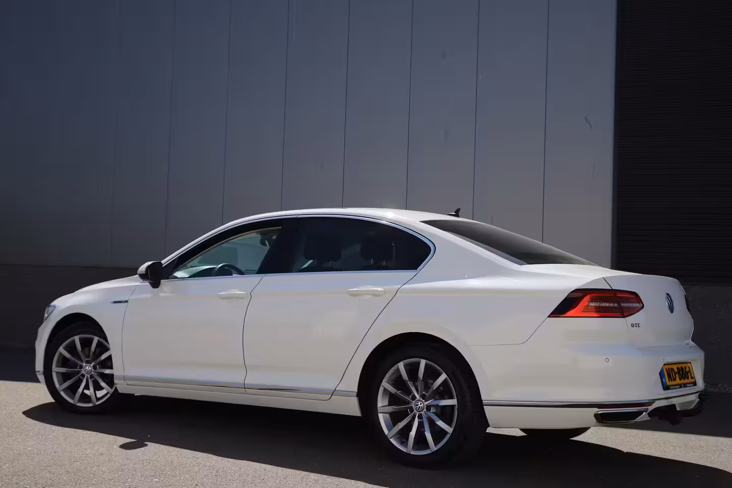 Volkswagen Passat 1.4 TSI GTE 218pk/*Highline*Adaptive/Virtual/Sunroof/Trekh./Leder/18"