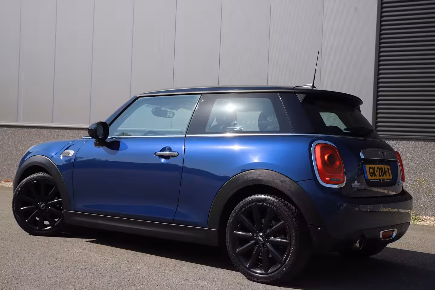 Mini Cooper 1.5 136pk *Automaat*/Chili /Cruise/Two-Tone/17"/led