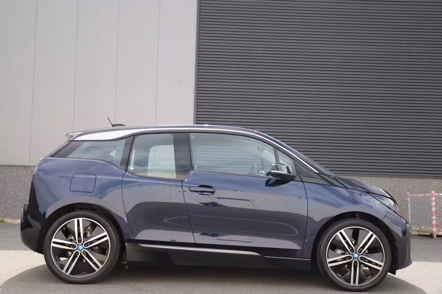 BMW i3 Executive 120Ah 42 kWh/Navi-Pro/Carplay/*14.000km*/Camera/20"/3-Fase