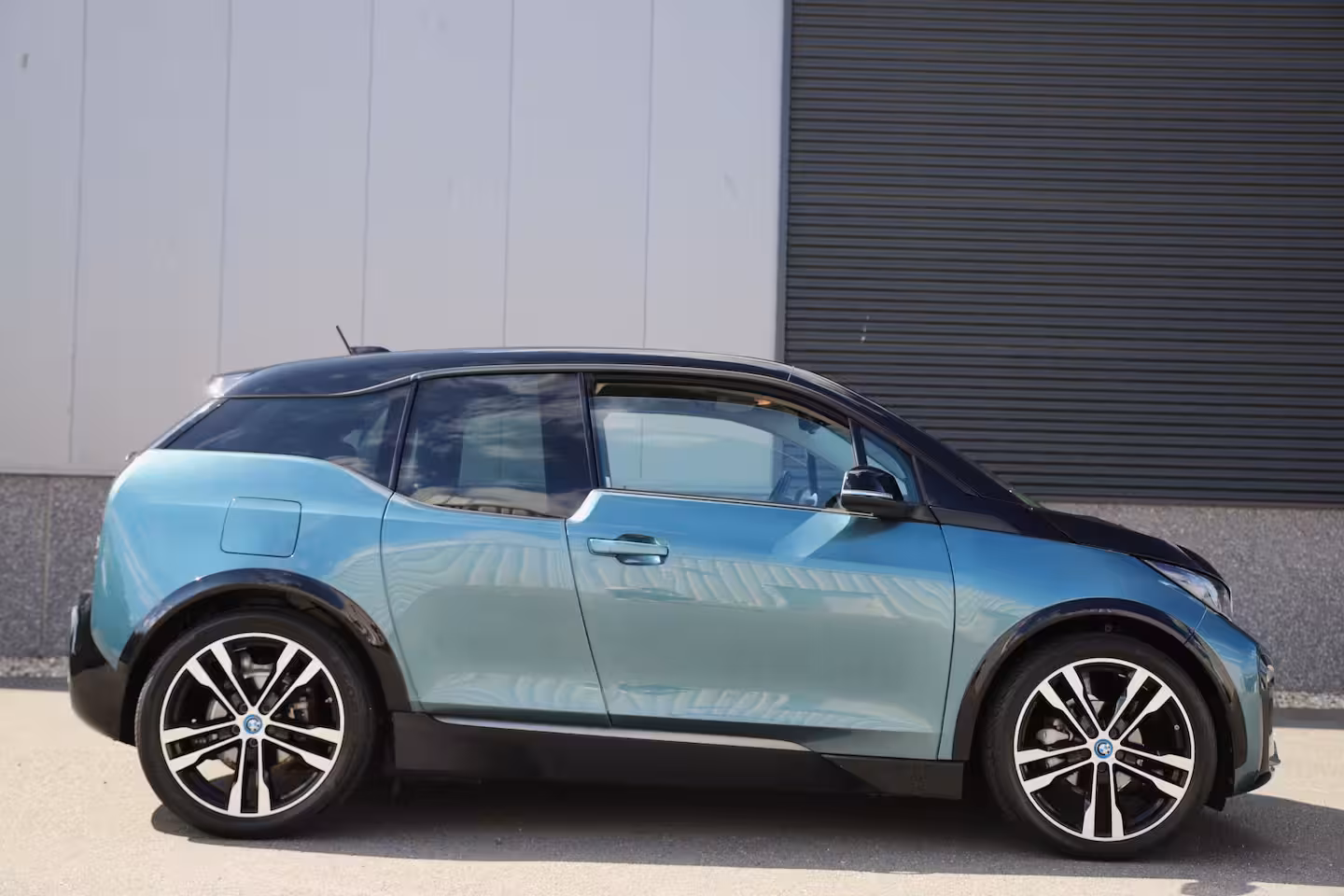 BMW i3 S 184pk Executive 120Ah 42 kWh*Blue Ridge*NaviPro/Camera/W-pomp/20"/3-fase